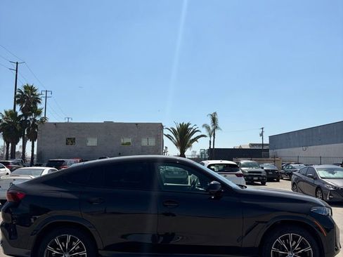 Used 2025 BMW X6 xDrive40i image 8