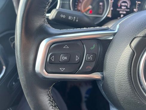 Used 2023 Jeep Wrangler Unlimited Sahara w/ Cold Weather Group AWD/4WD image 19