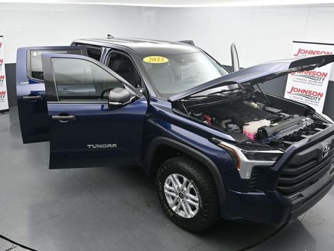 Used 2023 Toyota Tundra SR5 w/ SR5 Convenience Package AWD/4WD image 39