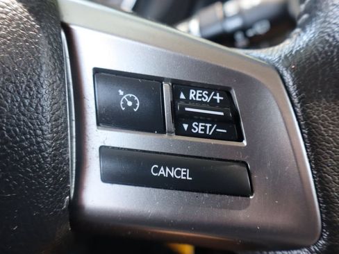Used 2015 Subaru Forester 2.5i Limited AWD/4WD image 31