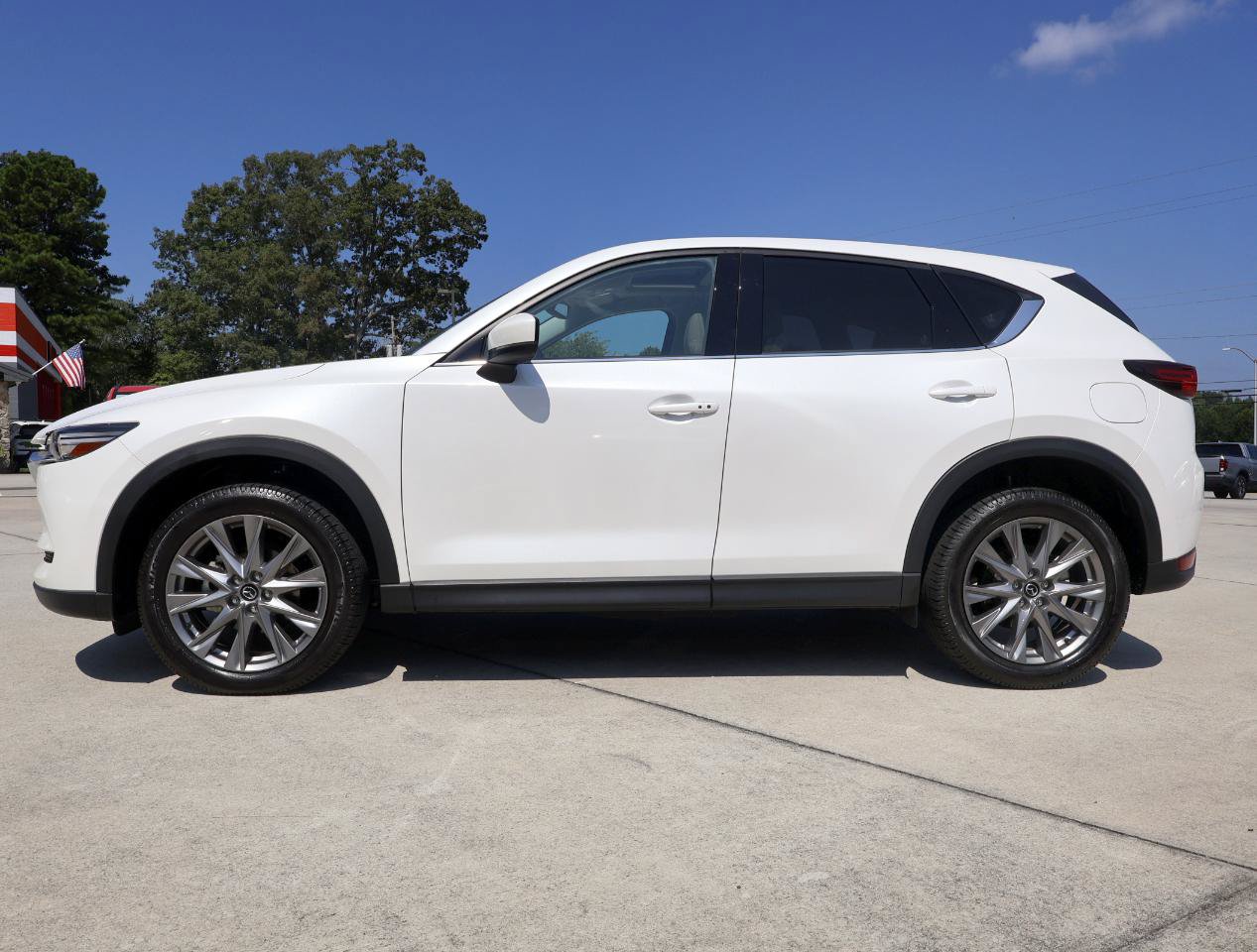 Used 2021 MAZDA CX-5 Grand Touring w/ GT Premium Package FWD image 3