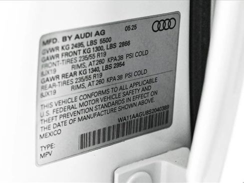 New 2025 Audi Q5 Premium image 25