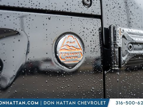 Used 2021 Jeep Gladiator Mojave w/ Cold Weather Group AWD/4WD image 43