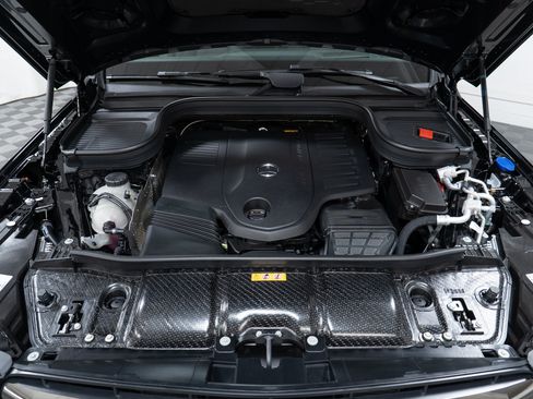 New 2026 Mercedes-Benz GLS 450 4MATIC image 9