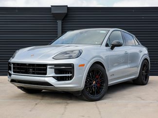 New 2026 Porsche Cayenne GTS video 1