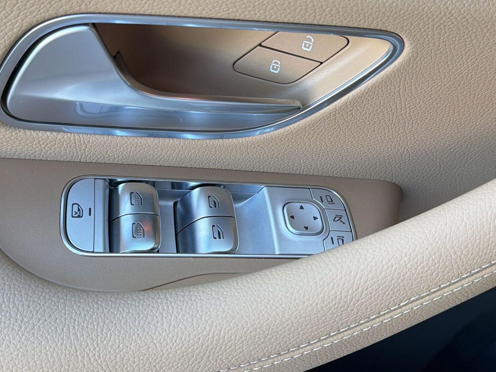 New 2026 Mercedes-Benz GLS 450 4MATIC image 19