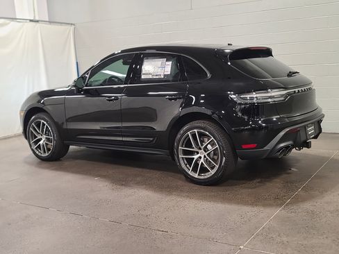 New 2026 Porsche Macan AWD/4WD image 3