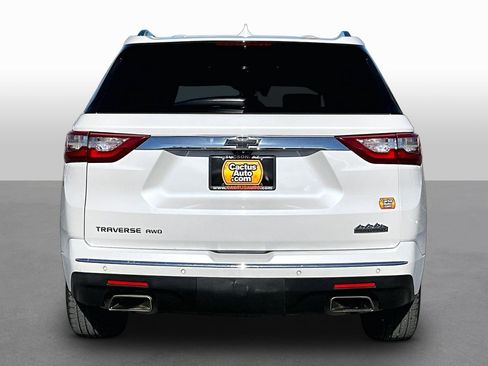 Used 2019 Chevrolet Traverse High Country w/ LPO, Floor Liner Package AWD/4WD image 4