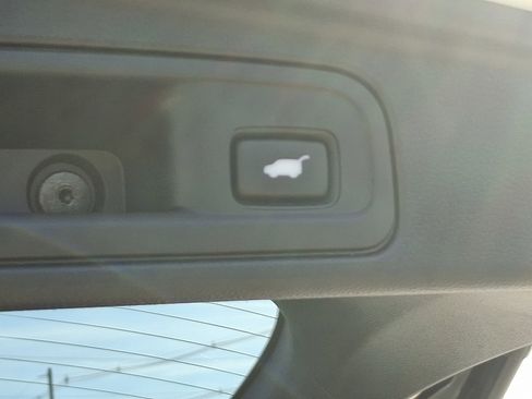 Used 2022 Honda Pilot EX-L image 32