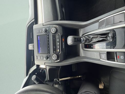 Used 2020 Honda Civic LX image 18