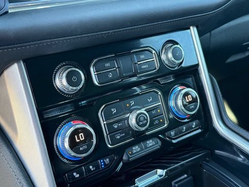 Used 2023 GMC Yukon Denali w/ Max Trailering Package AWD/4WD image 23