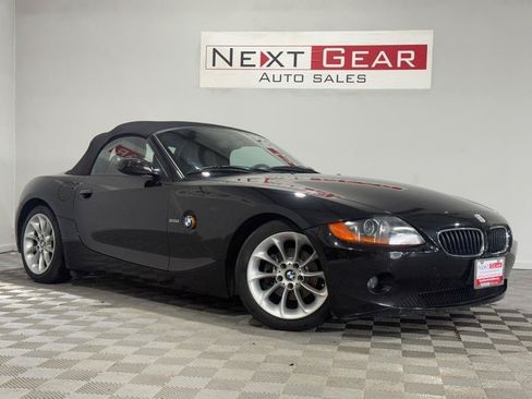 Used 2003 BMW Z4 2.5i RWD image 1