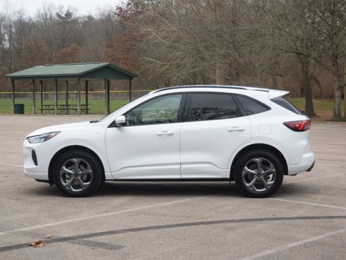 Used 2023 Ford Escape ST-Line Select w/ Tech Pack #2 image 22