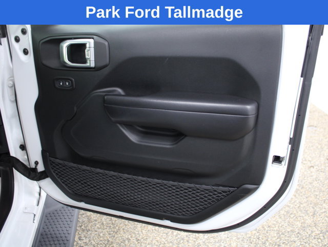 Used 2018 Jeep Wrangler Unlimited Rubicon AWD/4WD image 20