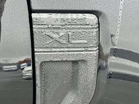 New 2026 Ford Maverick XL image 25