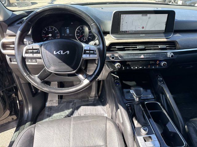 Used 2022 Kia Telluride EX w/ EX Premium Package FWD image 18