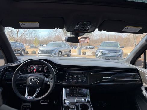 Used 2022 Audi SQ7 Premium Plus image 28