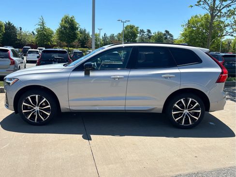 Used 2025 Volvo XC60 B5 Plus AWD/4WD image 27
