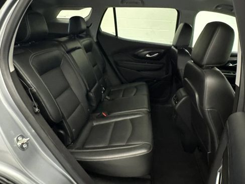 Used 2024 GMC Terrain SLT AWD/4WD image 42