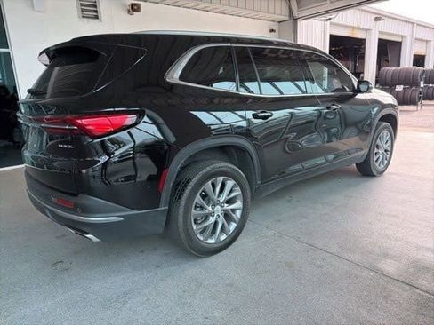 Used 2025 Buick Enclave Preferred w/ Trailering Package, 5000 lbs. FWD image 11