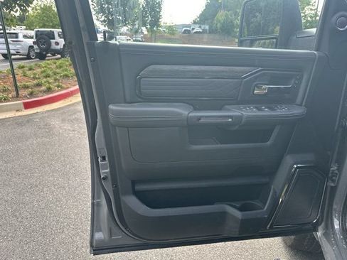 New 2026 RAM 2500 Limited RWD image 10