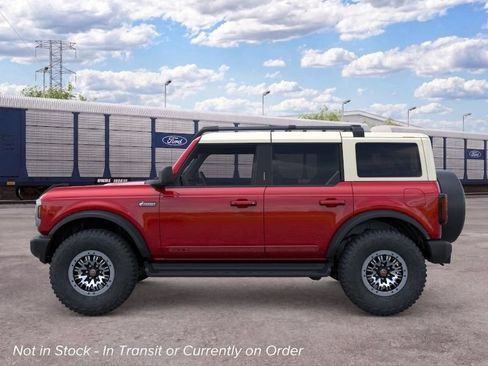 New 2026 Ford Bronco Outer Banks w/ Sasquatch Package AWD/4WD image 4