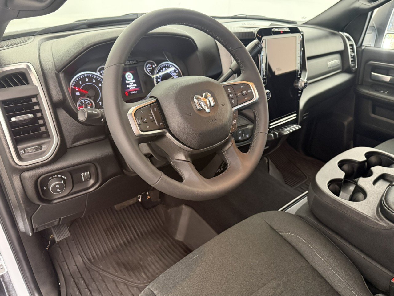 Used 2026 RAM 2500 Big Horn AWD/4WD image 15
