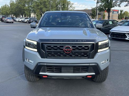 Used 2024 Nissan Frontier PRO-4X w/ Pro Premium Package AWD/4WD image 3