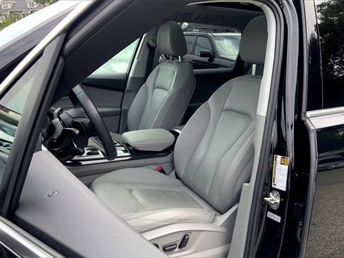 Used 2023 Audi Q7 3.0T Premium Plus image 6