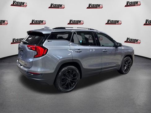 Used 2021 GMC Terrain SLT w/ Elevation Edition image 5