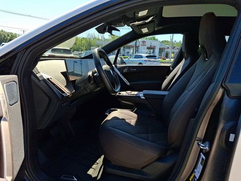 Used 2024 BMW iX M60 image 13