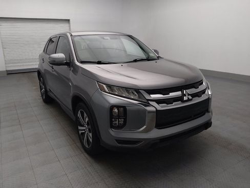 Used 2020 Mitsubishi Outlander Sport SE FWD image 13