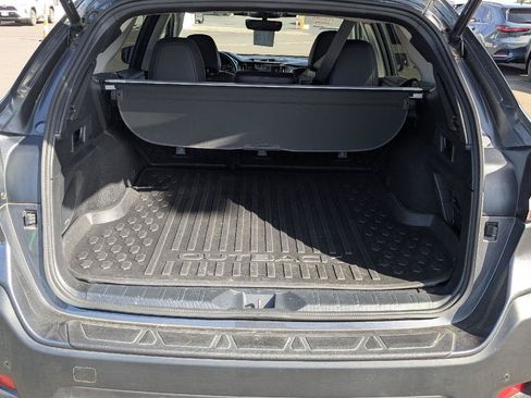 Used 2023 Subaru Outback Limited XT AWD/4WD image 10
