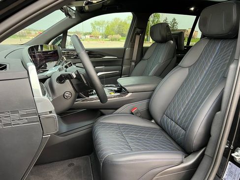 New 2025 Cadillac Escalade IQ Sport 1 AWD/4WD image 4