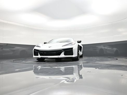 Used 2026 Chevrolet Corvette Z06 RWD image 28