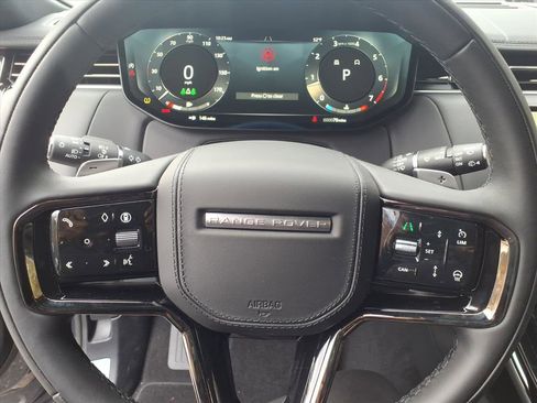 New 2025 Land Rover Range Rover Sport Dynamic SE image 11