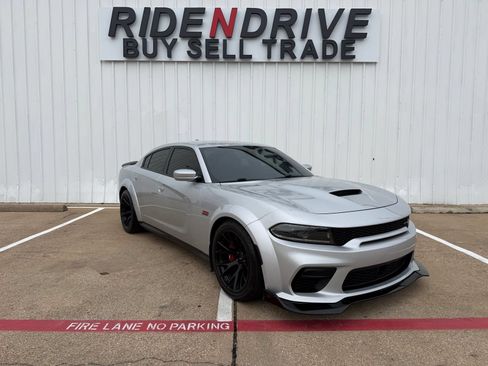 Used 2022 Dodge Charger Scat Pack RWD image 7
