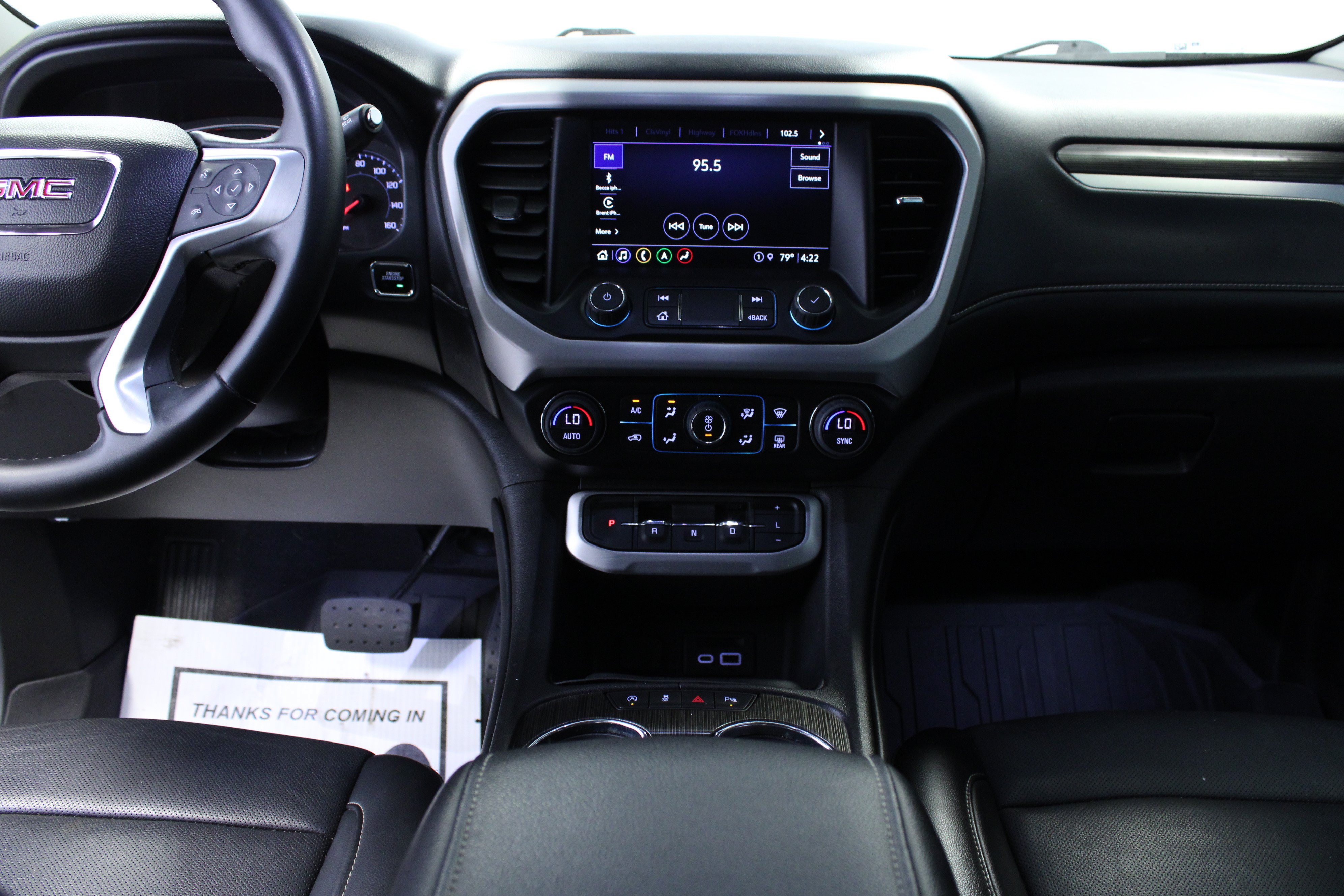 Used 2023 GMC Acadia SLT w/ Elevation Edition FWD image 19