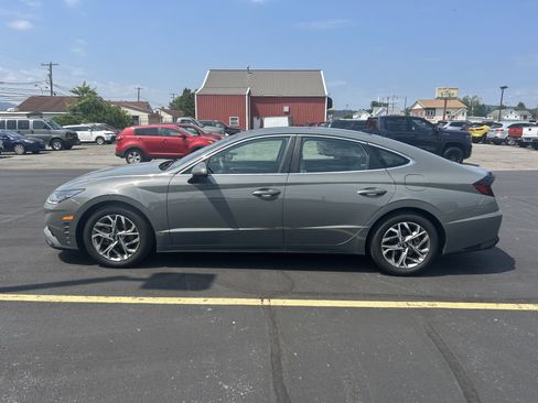 Used 2023 Hyundai Sonata SEL w/ Convenience Package image 7