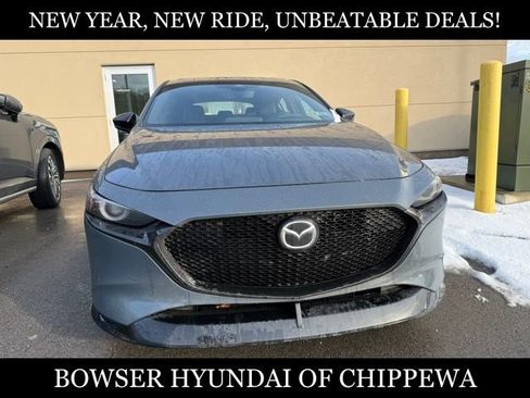 Used 2023 MAZDA MAZDA3 AWD 2.5 Turbo Hatchback w/ Appearance Package image 9