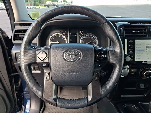 Used 2023 Toyota 4Runner TRD Off-Road Premium w/ Off Road Premium Plus Package AWD/4WD image 21