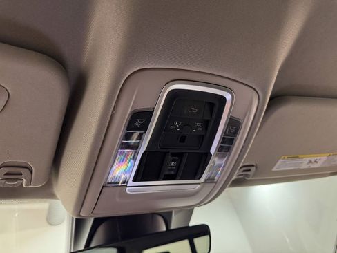 Used 2022 RAM 1500 Laramie image 86