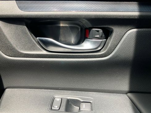 Certified 2025 Honda CR-V EX image 35