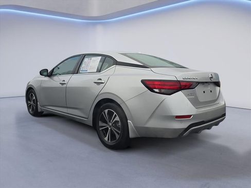 Used 2022 Nissan Sentra SV w/ Trunk Package image 3
