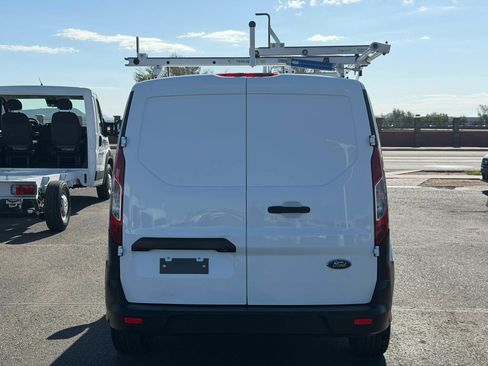 Used 2019 Ford Transit Connect XL FWD image 5