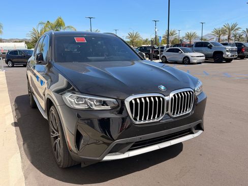 Used 2023 BMW X3 sDrive30i w/ Premium Package image 1