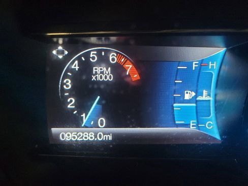 Used 2019 Ford Explorer Sport AWD/4WD image 23