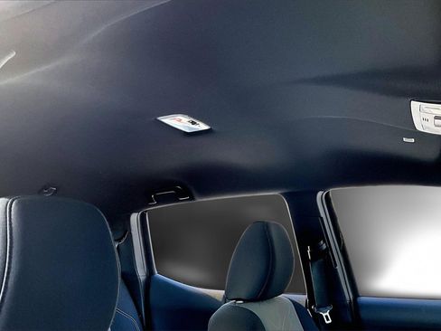 Certified 2021 Toyota Tacoma TRD Off-Road image 25