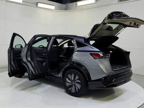 Certified 2024 Nissan Ariya AWD image 31