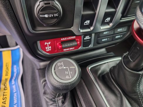 New 2026 Jeep Wrangler Sport AWD/4WD image 33